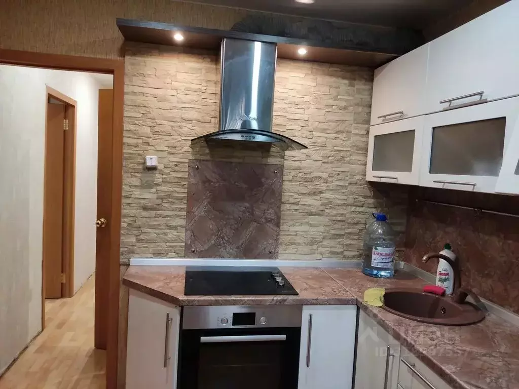 2-к кв. Коми, Сыктывкар ул. Старовского, 32 (45.0 м) - Фото 0