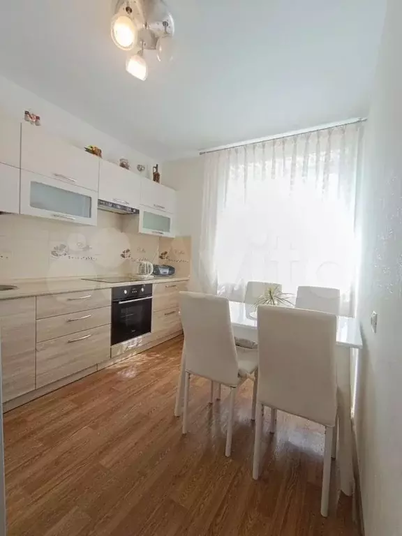 2-к. квартира, 54 м, 4/14 эт. - Фото 1