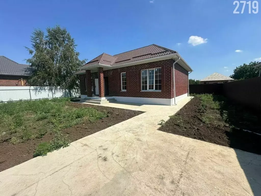 Дом в Краснодарский край, Динской район, Новотитаровская ст-ца ... - Фото 2