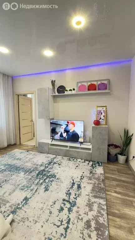 3-комнатная квартира: Абакан, улица Некрасова, 23Б (68 м) - Фото 2