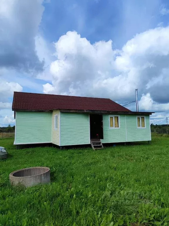 Дом в Новгородская область, Старорусский муниципальный округ, д. ... - Фото 2