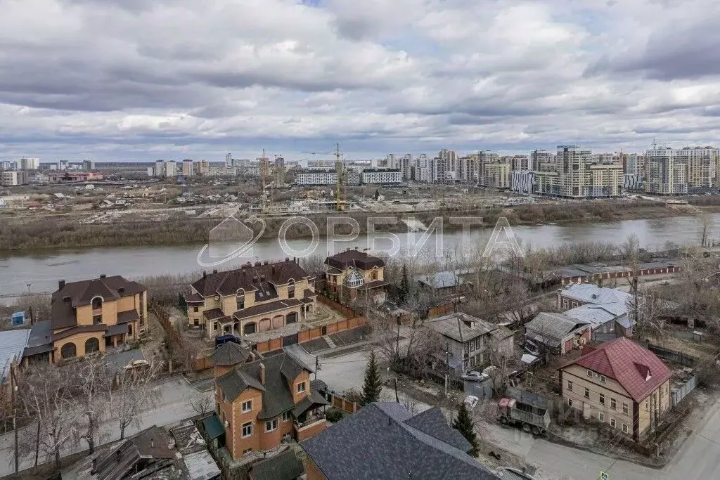 5-к кв. Тюменская область, Тюмень Пароходская ул., 4 (156.2 м) - Фото 2