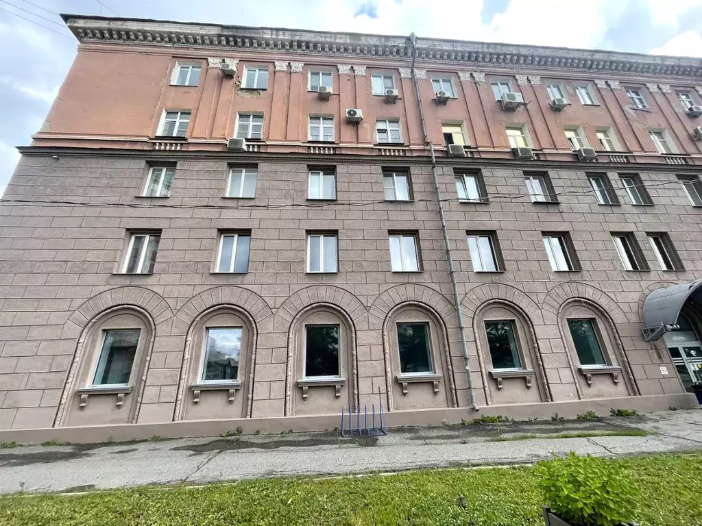 Помещение свободного назначения в Омская область, Омск Тарская ул., 14 ... - Фото 2