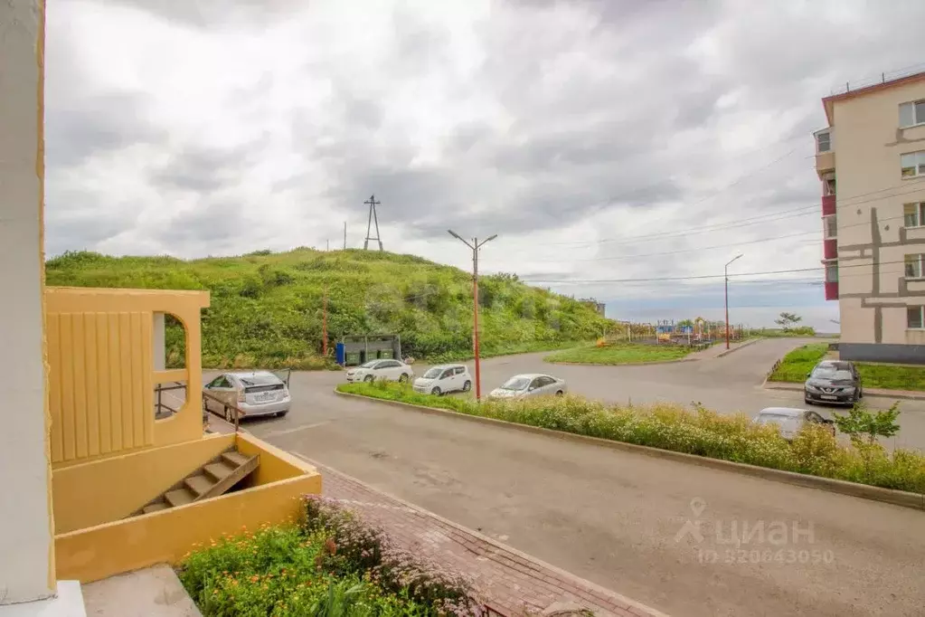 3-к кв. Сахалинская область, Холмск Молодежная ул., 27 (67.7 м) - Фото 1