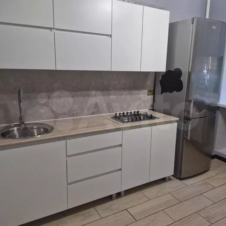 2-к. квартира, 50 м, 1/9 эт. - Фото 0