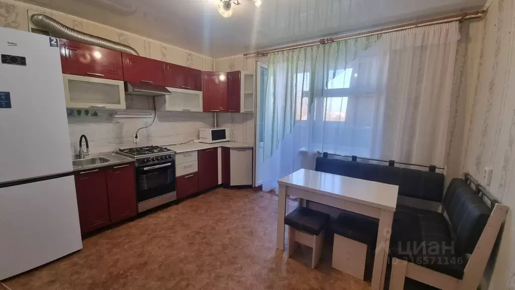 1-к кв. Саратовская область, Энгельс Краснодарская ул., 11 (38.9 м) - Фото 0
