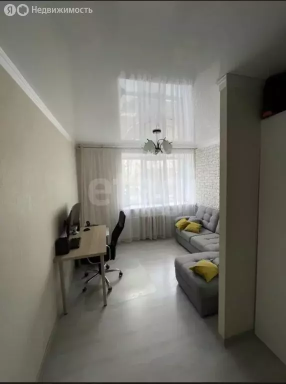 Квартира-студия: Омск, улица Суровцева, 104 (18.4 м) - Фото 0