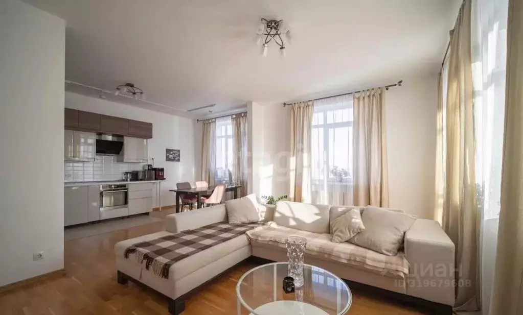2-к кв. Татарстан, Казань ул. Николая Ершова, 57г (86.0 м) - Фото 0