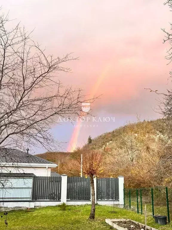 Участок в Краснодарский край, Геленджик городской округ, с. ... - Фото 1