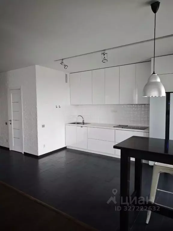 3-к кв. Псковская область, Псковский район, Завеличенская волость, д. ... - Фото 2