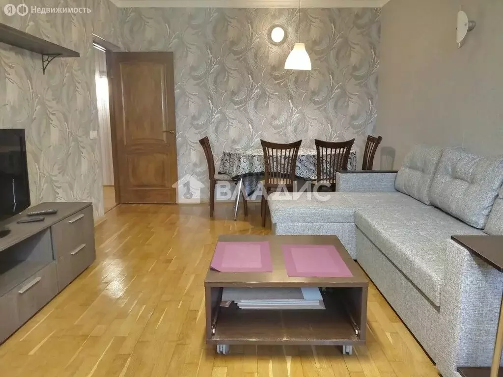 3-комнатная квартира: Москва, Онежская улица, 18к1 (74.5 м) - Фото 1