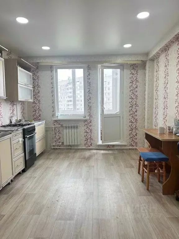 2-к кв. Чувашия, Чебоксары бул. Анатолия Миттова, 11 (65.4 м) - Фото 0
