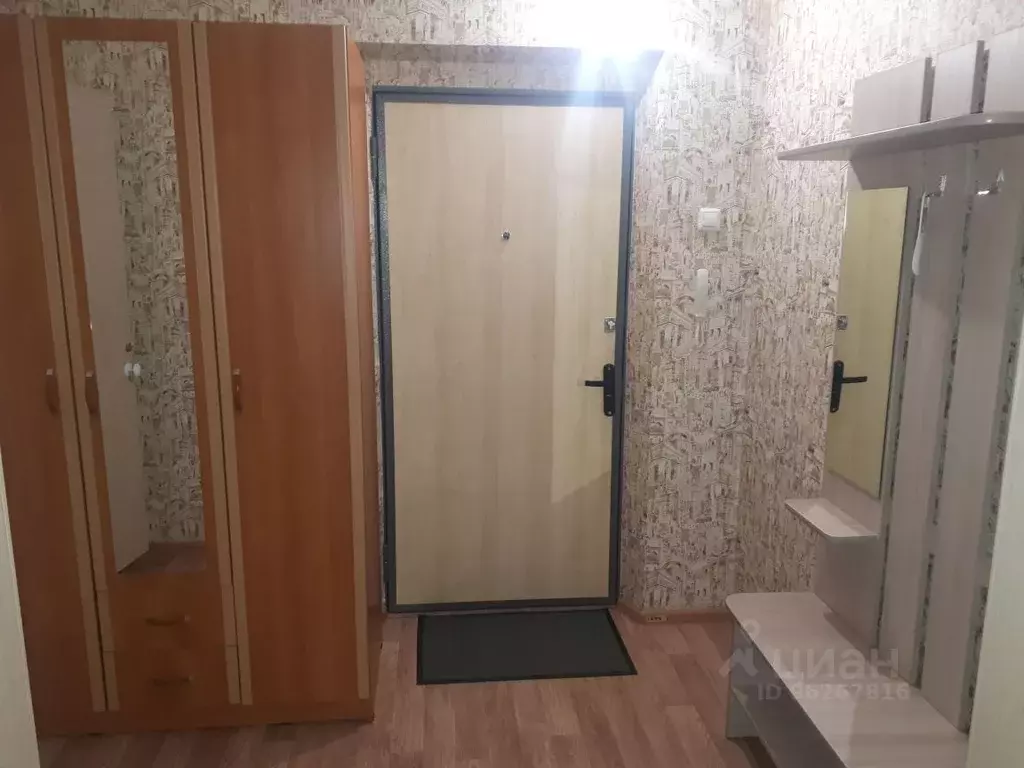 Студия Красноярский край, Красноярск ул. Петра Подзолкова, 3Б (32.0 м) - Фото 1