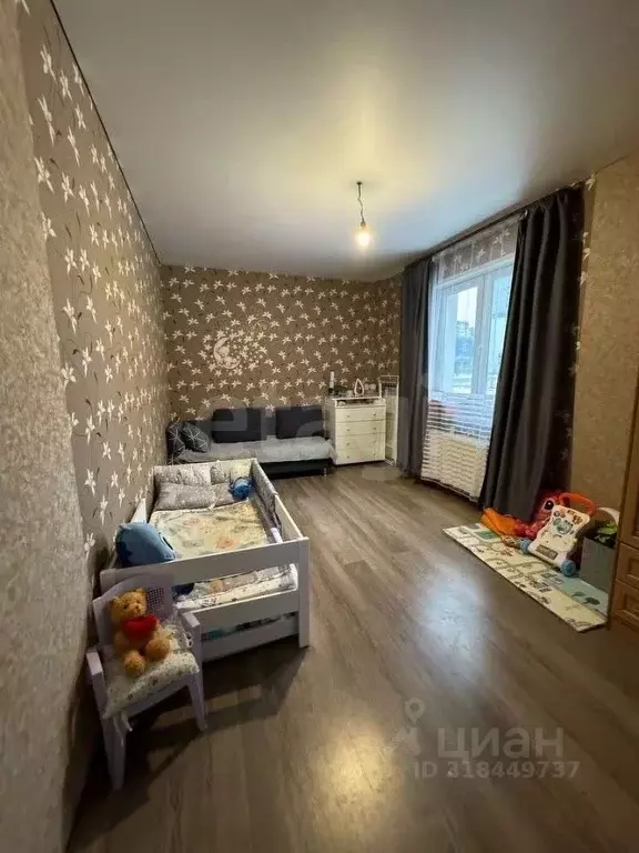 3-к кв. Тюменская область, Тюмень ул. Павла Шарова, 8 (83.3 м) - Фото 1