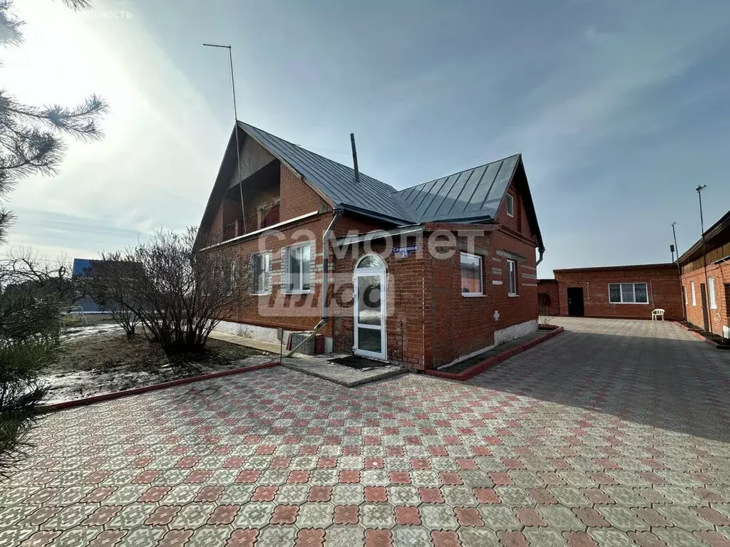 Дом в село Надеждино, Северная улица, 14 (204.8 м) - Фото 1