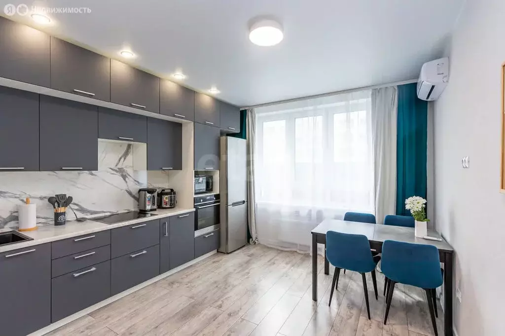 2-комнатная квартира: Тюмень, микрорайон Зарека, улица Лермонтова, 6 ... - Фото 1