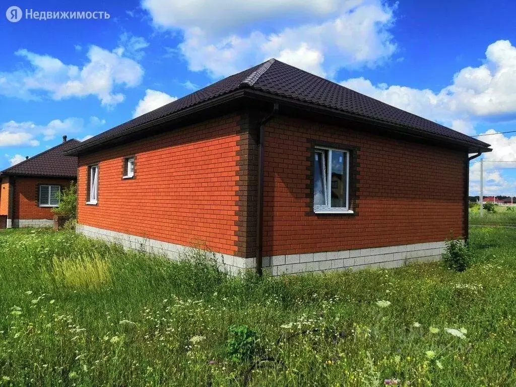 Дом в Белгородская область, Строитель Яковлевский городской округ, ... - Фото 1