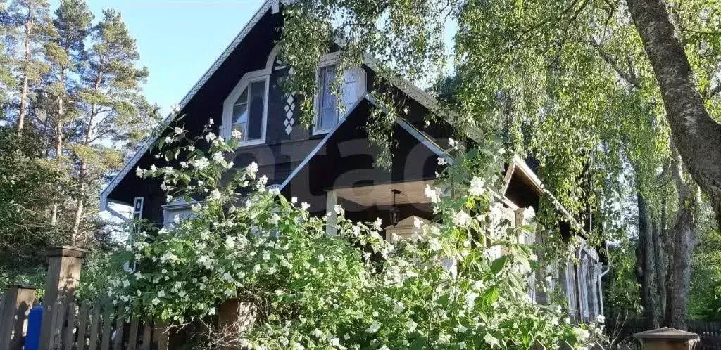 Дом в Псковская область, Пушкиногорье городское поселение, д. Савкино ... - Фото 1