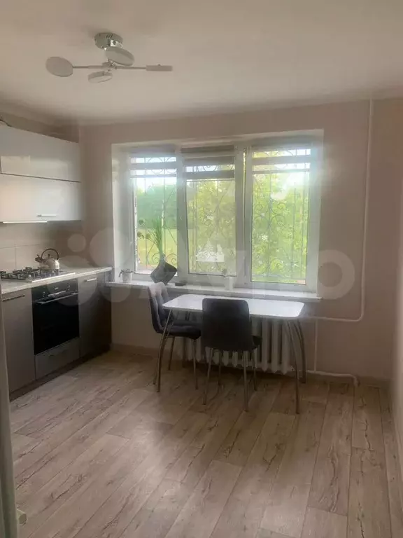 2-к. квартира, 64 м, 1/10 эт. - Фото 1