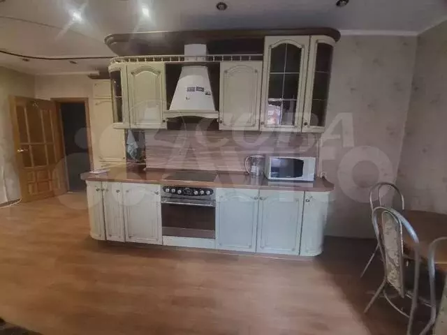 3-к. квартира, 104 м, 4/9 эт. - Фото 0