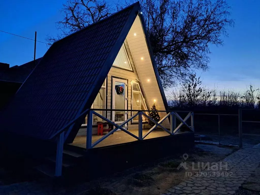 Дом в Астраханская область, Камызяк ул. Пушкина, 185А (40 м) - Фото 1