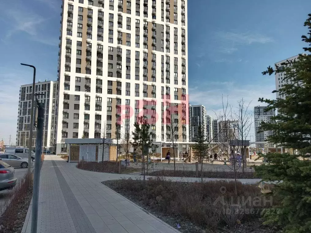 Торговая площадь в Тюменская область, Тюмень ул. Фармана Салманова, 17 ... - Фото 2