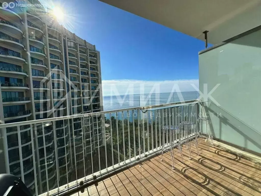 Квартира-студия: Сочи, Курортный проспект, 105А (55 м) - Фото 1