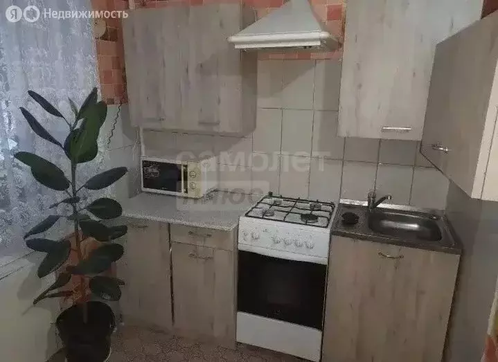 2-комнатная квартира: Медногорск, Комсомольская улица, 18 (41 м) - Фото 1