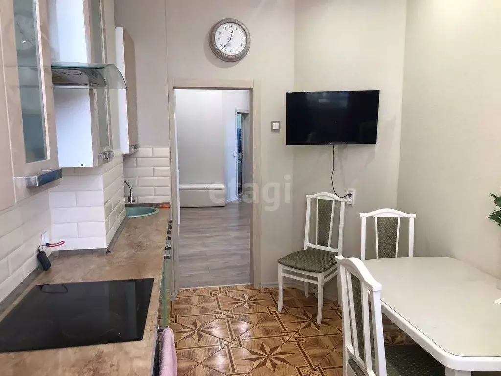 3-к кв. Ямало-Ненецкий АО, Салехард ул. Республики, 49 (74.7 м) - Фото 2