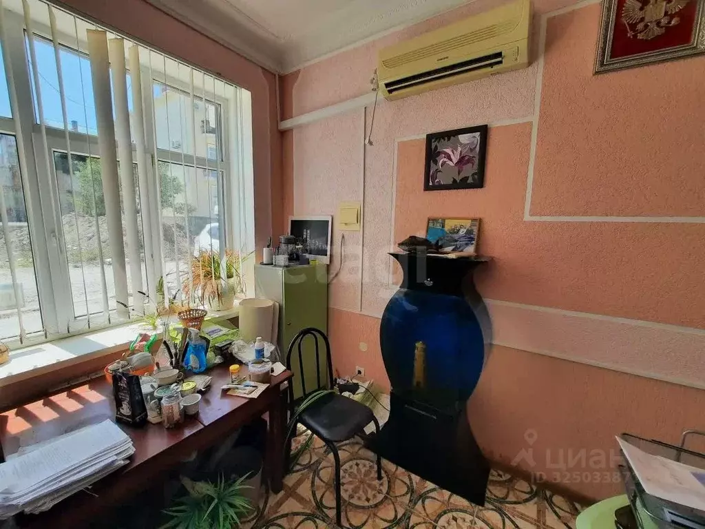 Офис в Краснодарский край, Геленджик Озерная ул., 23 (51 м) - Фото 2