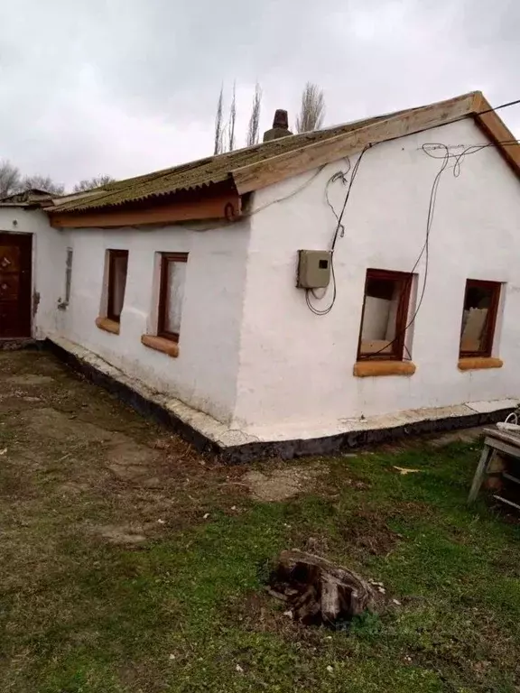 Дом в Крым, Армянск городской округ, с. Суворово ул. Таврическая, 56 ... - Фото 0