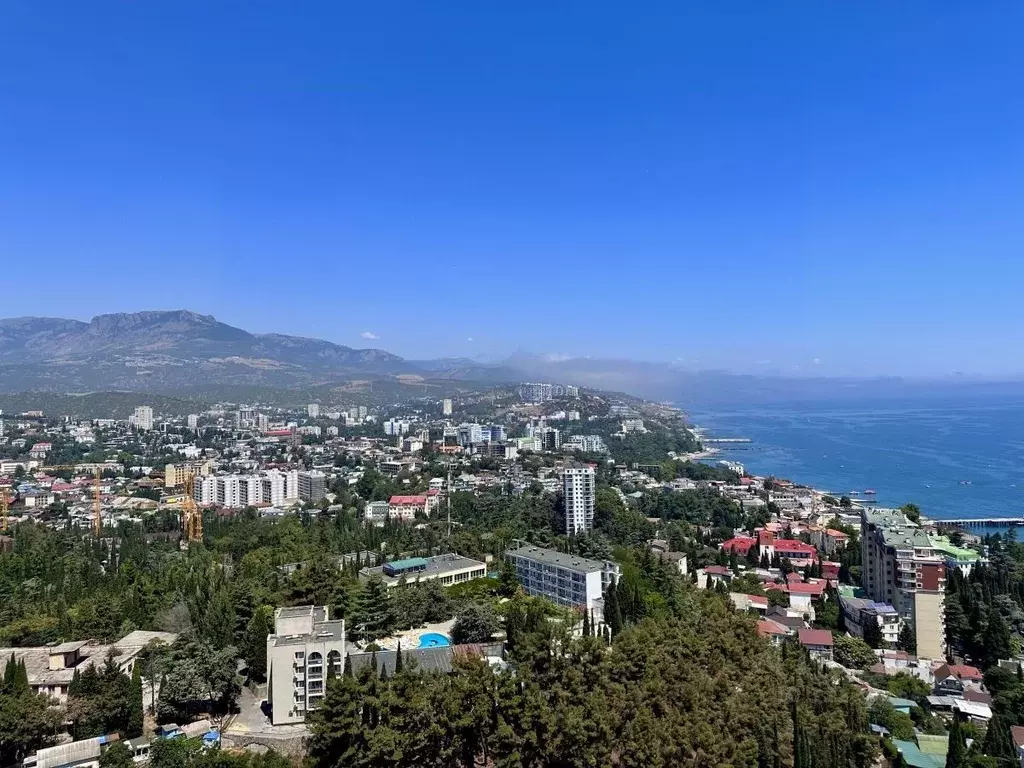 1-к кв. Крым, Алушта ул. Западная, 4к3/2 (54.11 м) - Фото 1