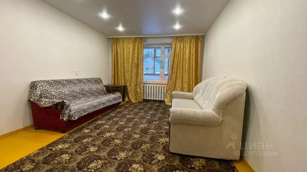 2-к кв. Кировская область, Киров ул. Сурикова, 41 (43.0 м) - Фото 1