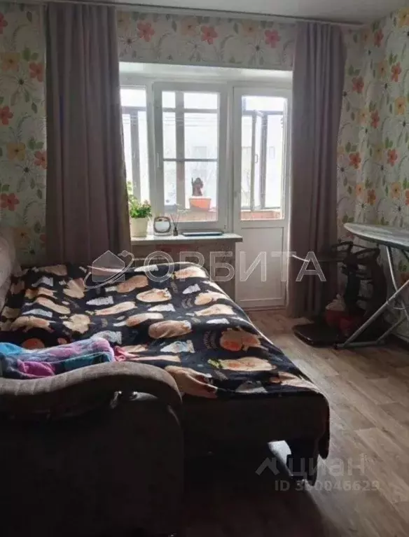4-к кв. Тюменская область, Тюмень ул. Свердлова, 57 (57.9 м) - Фото 0