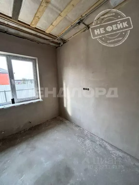 Дом в Ростовская область, Октябрьский район, пос. Персиановский, Бетон ... - Фото 0