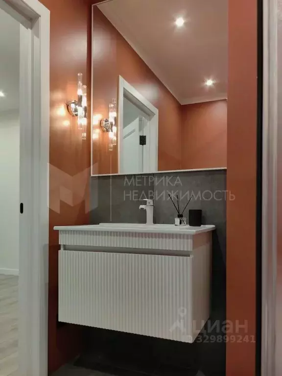 2-к кв. Тюменская область, Тюмень Рощино мкр, ул. Александра ... - Фото 1