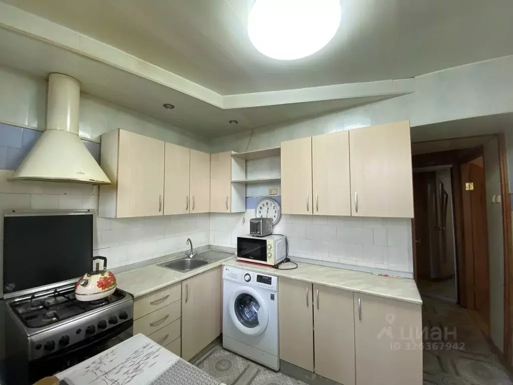 3-к кв. Ставропольский край, Пятигорск просп. Калинина, 2К2 (72.0 м) - Фото 1