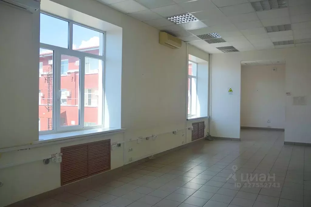 Офис в Саратовская область, Саратов Астраханская ул., 43к12 (21 м) - Фото 2