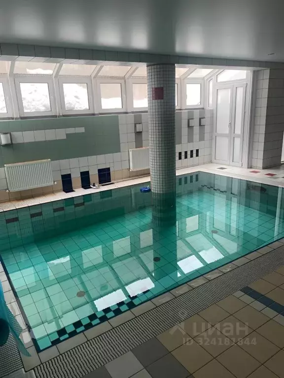 Дом в Самарская область, Самара Демократическая ул. (360 м) - Фото 1