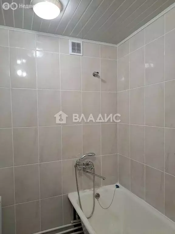 1-комнатная квартира: Бийск, улица 8 Марта, 24 (30.8 м) - Фото 2