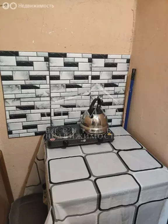 1к в 5-комнатной квартире (13.6 м) - Фото 2