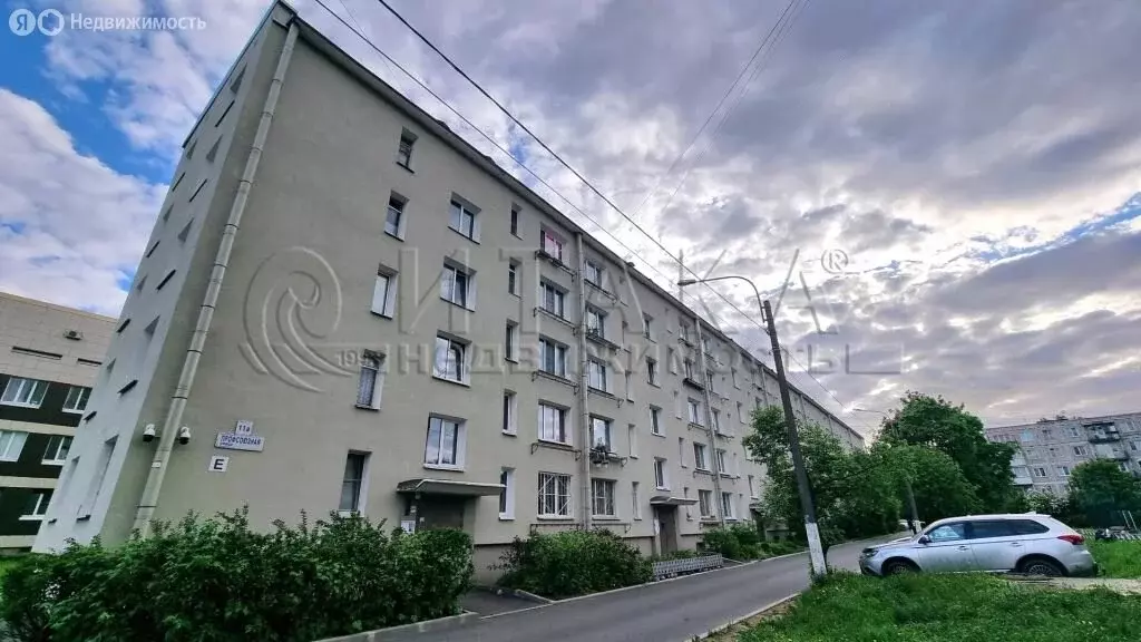 3-комнатная квартира: Ломоносов, Профсоюзная улица, 11А (42.3 м) - Фото 1