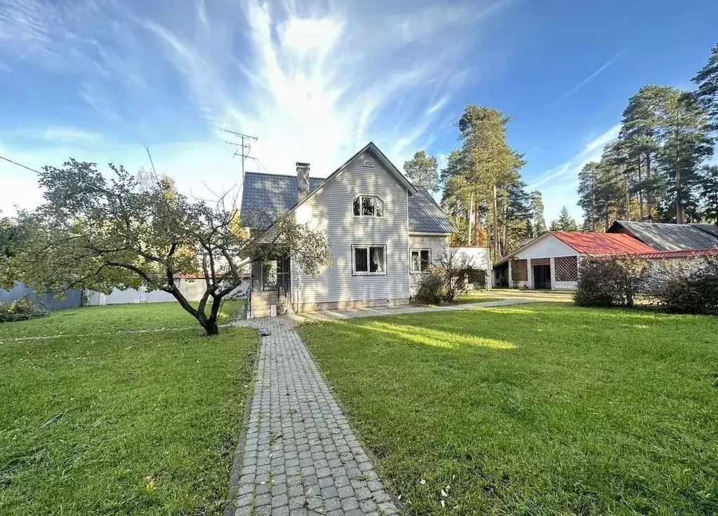 Дом в Ленинградская область, Всеволожск ул. Ломоносова, 57 (200 м) - Фото 1