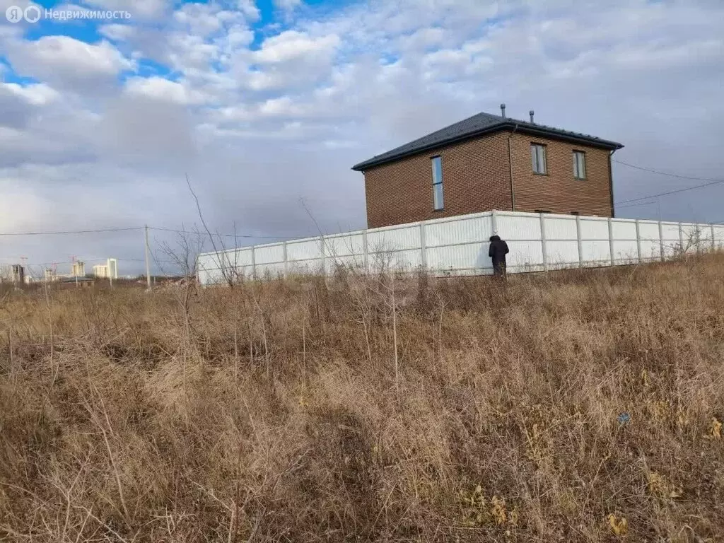 Участок в село Татарка, улица Роз (6 м) - Фото 1