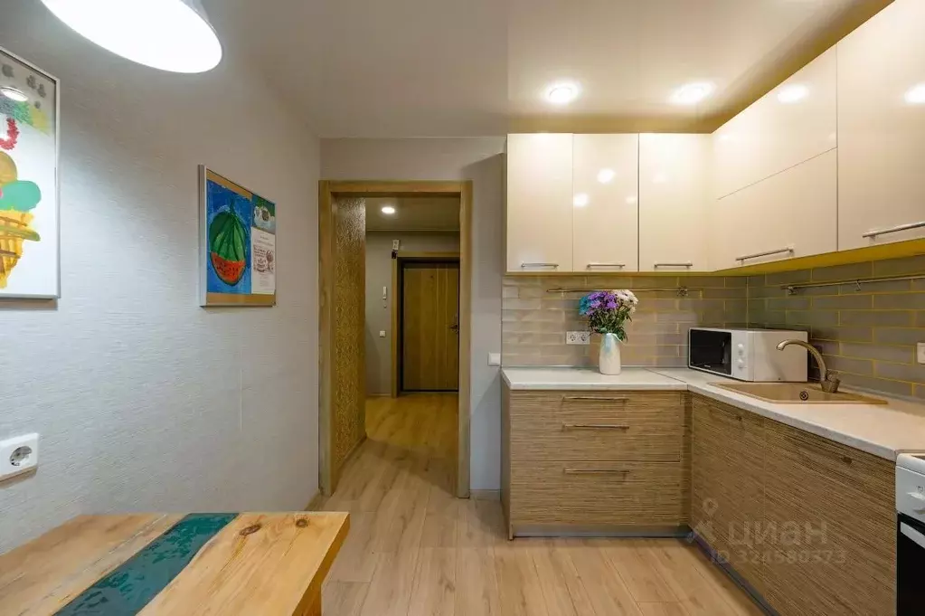 2-к кв. Кировская область, Киров Солнечная ул., 55 (45.6 м) - Фото 2