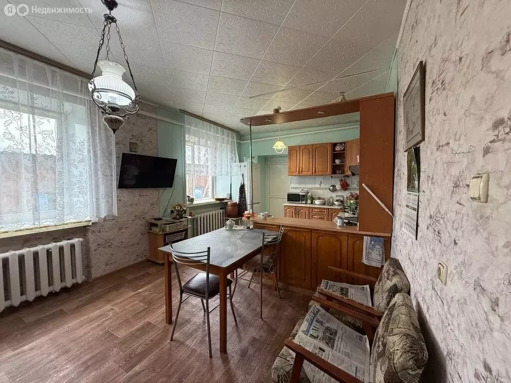 Дом в Тюменская область, село Исетское (198 м) - Фото 1