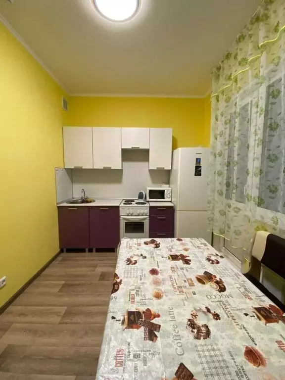 2-к кв. Ханты-Мансийский АО, Нефтеюганск 11В мкр, 7 (55.0 м) - Фото 2