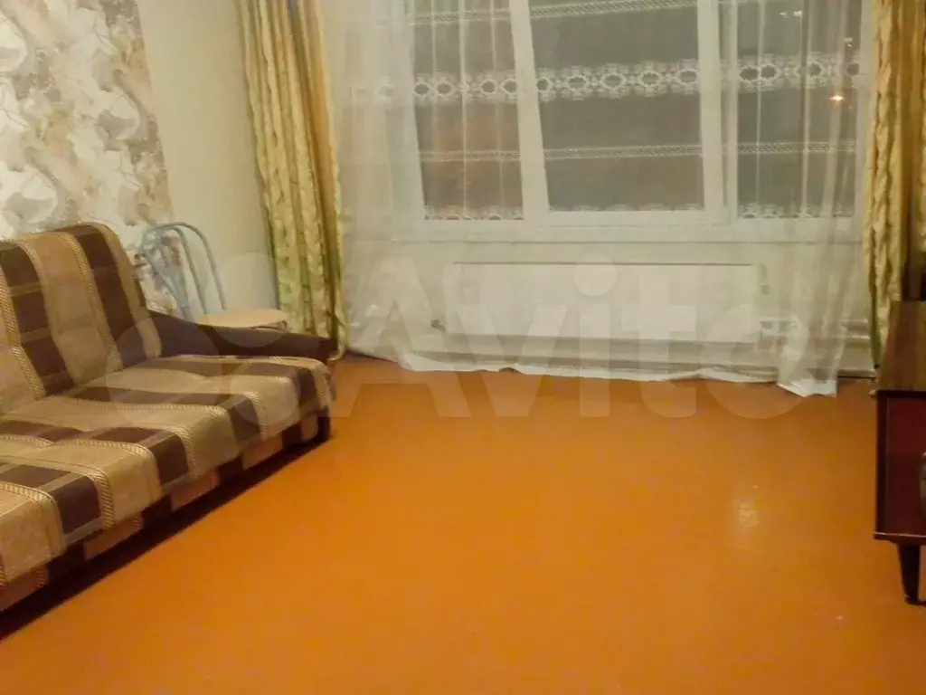 Комната 16 м в 3-к., 4/9 эт. - Фото 0