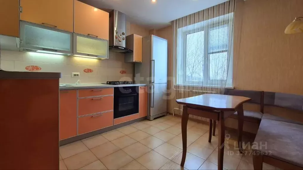 2-к кв. Вологодская область, Череповец ул. Карла Либкнехта, 36 (50.0 ... - Фото 1