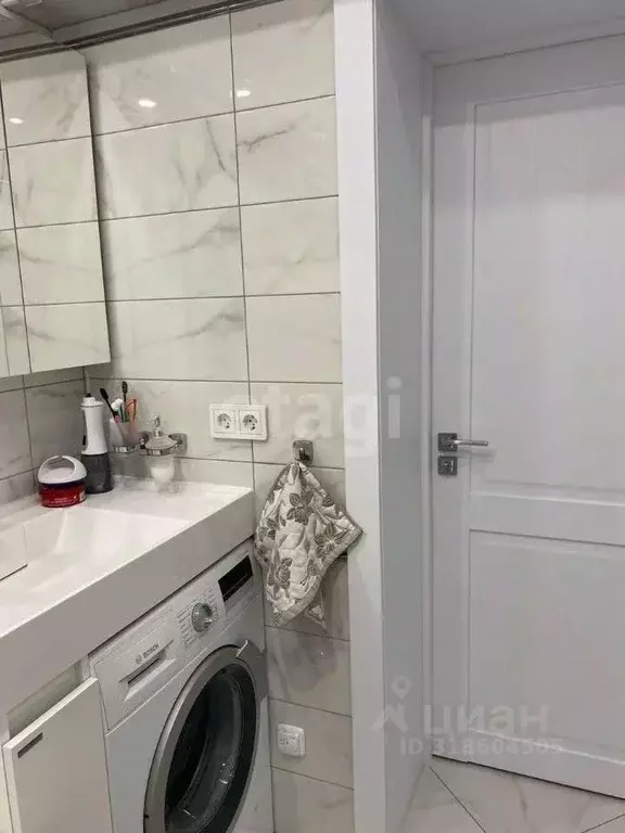 3-к кв. Башкортостан, Уфа ул. Гафури, 17 (54.0 м) - Фото 0